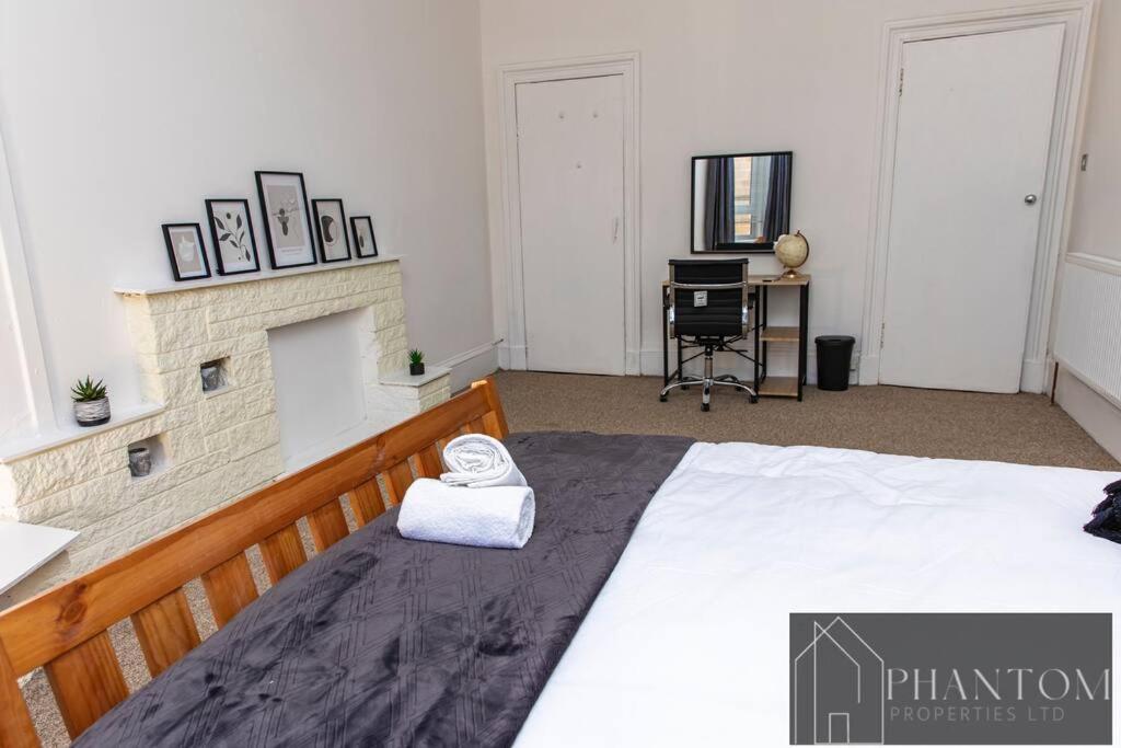 Complex Suite Glasgow Luaran gambar